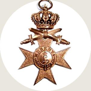 Militaer-Verdienst-Kreuz-3Kl-Schwerter-Krone-1.jpg