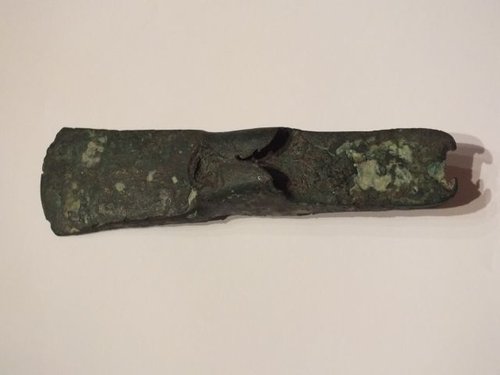 S0240681-1.jpg