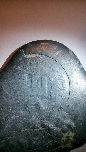 platte mit Münzabdruck.jpg